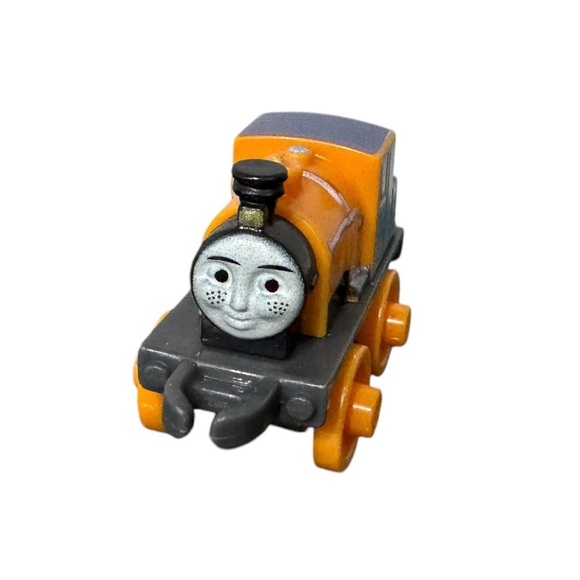 Thomas & Friends Set of 3 Mini Trains: Giraffe Ben, Spencer & Dash - Picture 2 of 6